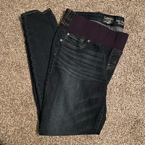 Levi’s Baby Bump Maternity Jeans